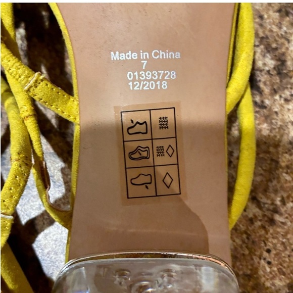 ASOS Hawaii Strappy Transparent Block Heeled
Sandals Yellow - Picture 8 of 8